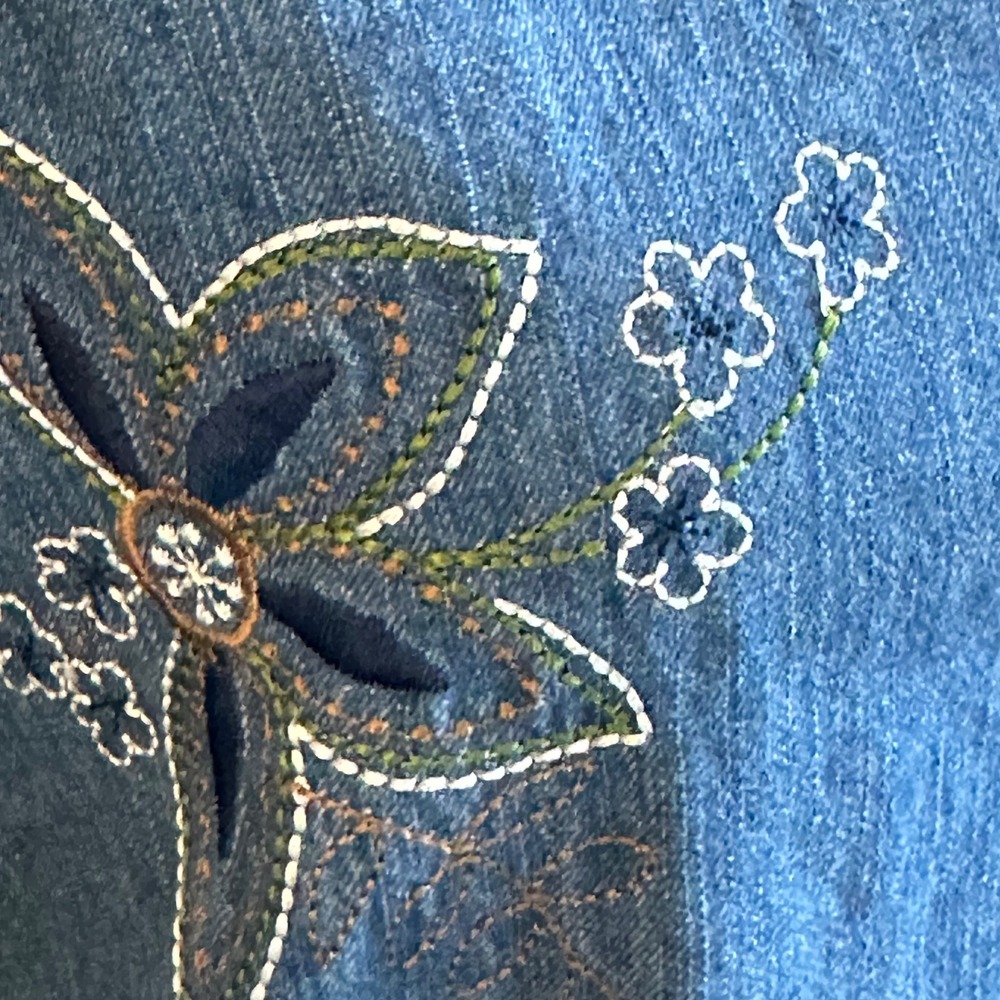 City Blues by Koret Denim Shirt‎ 3X Embroidered Flowers 3/4 Sleeve Button Up - Picture 8 of 12